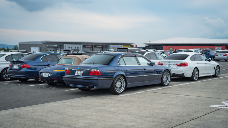 Alpina B12